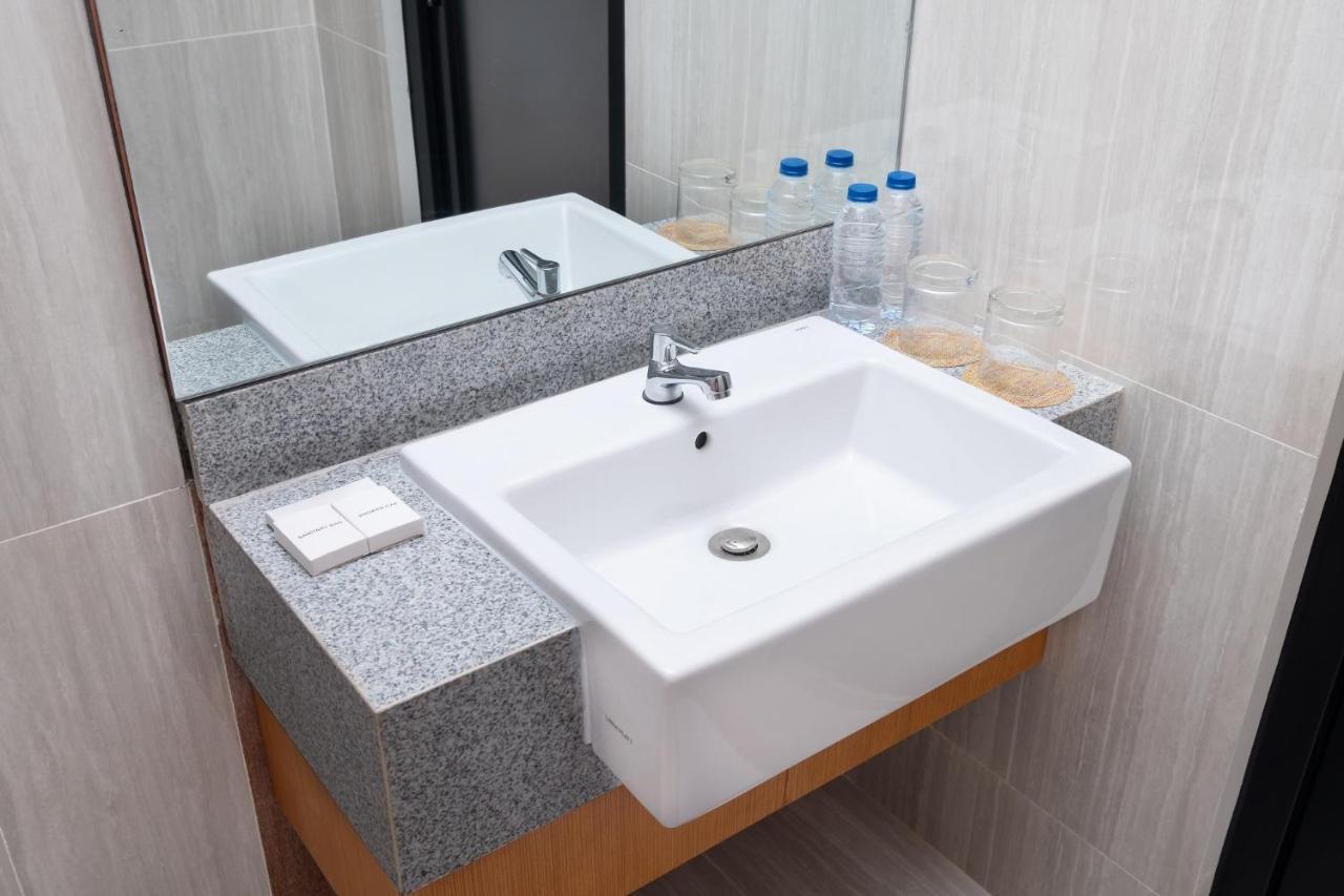 Aralea Coliving Hotell Denpasar Exteriör bild