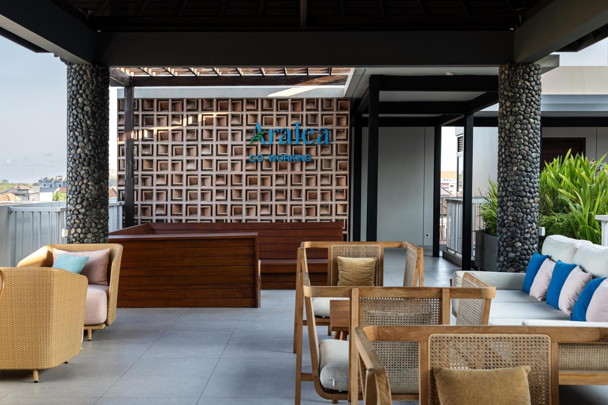 Aralea Coliving Hotell Denpasar Exteriör bild